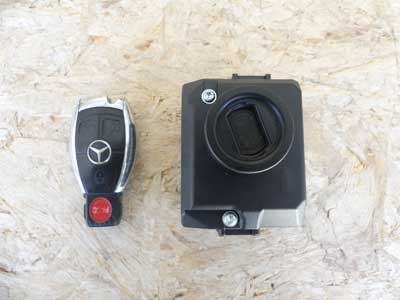 Mercedes Key FOB w/ Ignition Start Switch Module A2215451108 C216 W221 CL550 S550 CL S Class